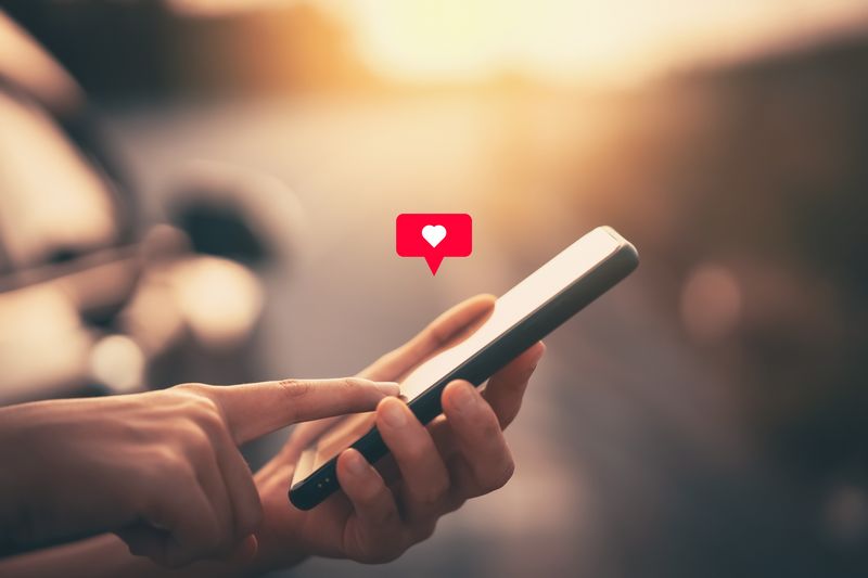 Pet-Friendly Internet Dating for Love and Furry Companions Pet-Friendly Internet Dating for Love and Furry Companions